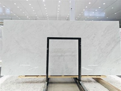 Losa de mármol blanco de Carrara